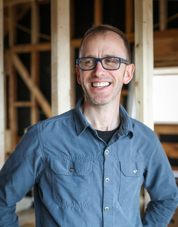 SP2018_SeanPerry_web_v2 The Hands of Sean Perry