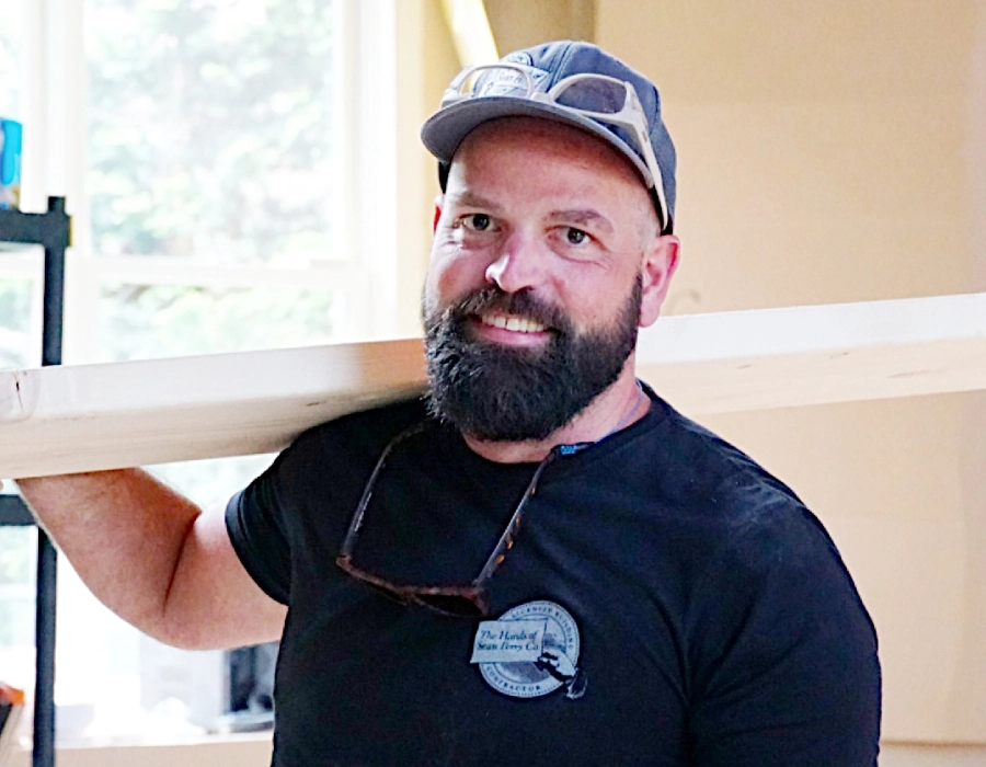 Reece Chandler, Carpenter